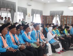Sebanyak 95 Calon Haji Dilepas Bupati Dony Ahmad Munir