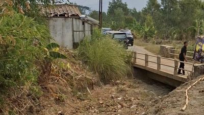 Bupati Sumedang Targetkan Jembatan Sasak Bereum Ujungjaya Rampung Akhir Desember