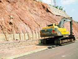Untuk Keselamatan, Jika Hujan Deras Jalan Lingkar Utara Jatigede Harus Ditutup!
